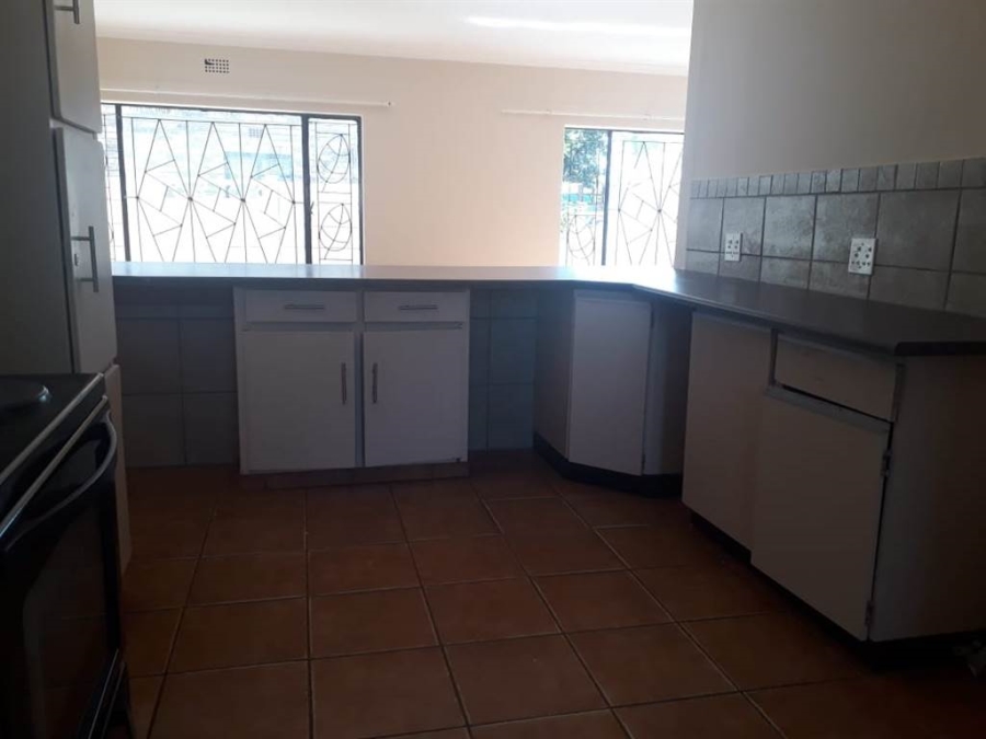 3 Bedroom Property for Sale in Kanana North West